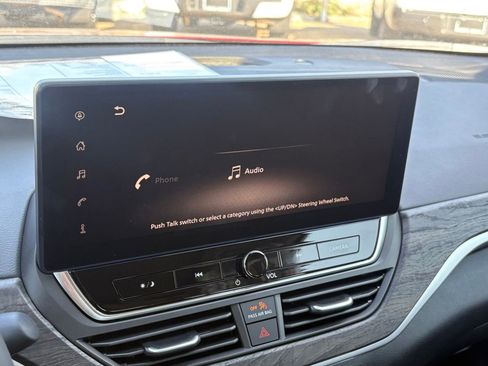 New 2026 Nissan Altima 2.5 SV FWD image 15
