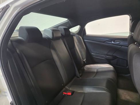 Used 2020 Honda Civic Sport image 13