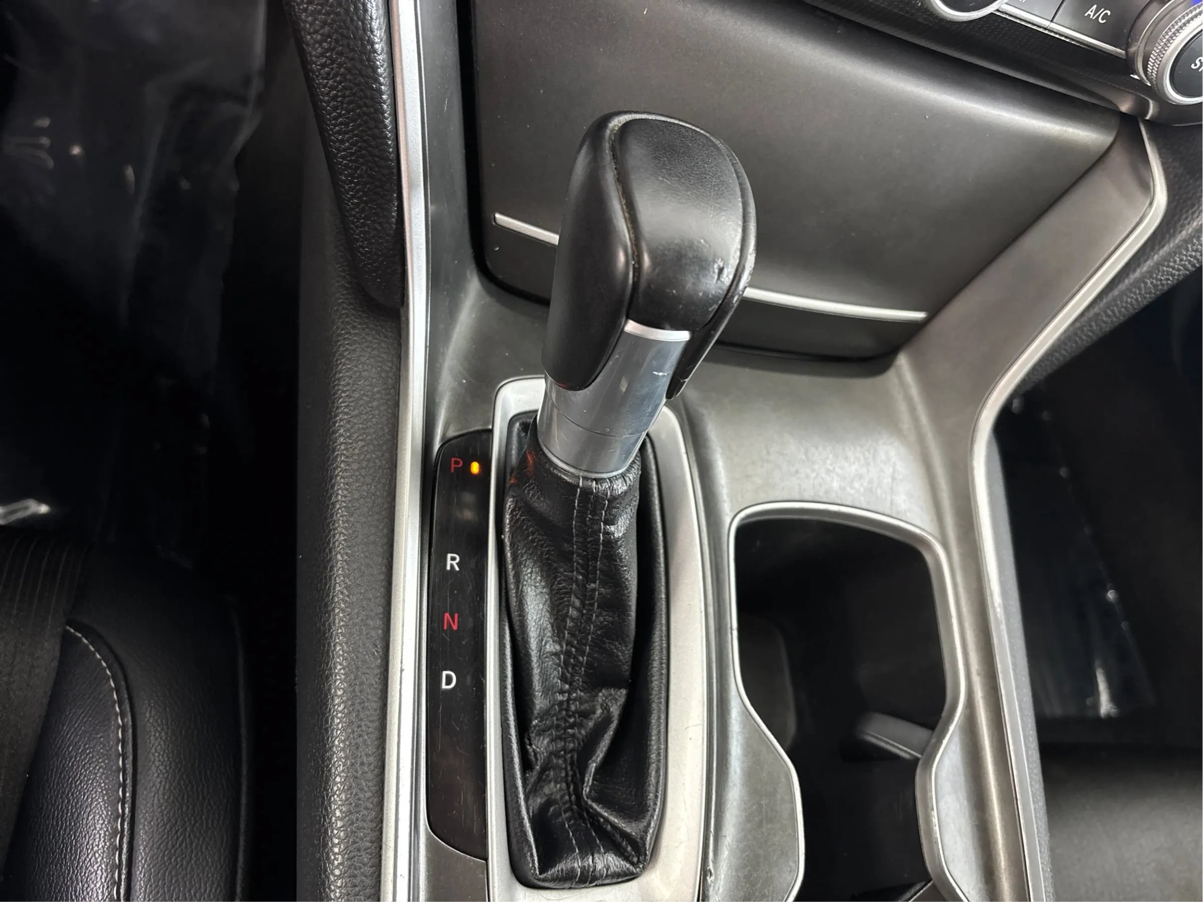 Used 2018 Honda Accord Sport image 44
