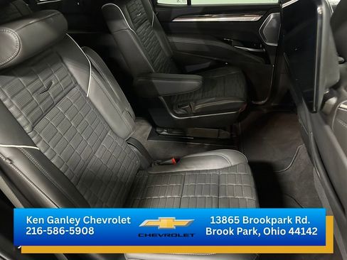 Used 2025 Cadillac Escalade V image 21