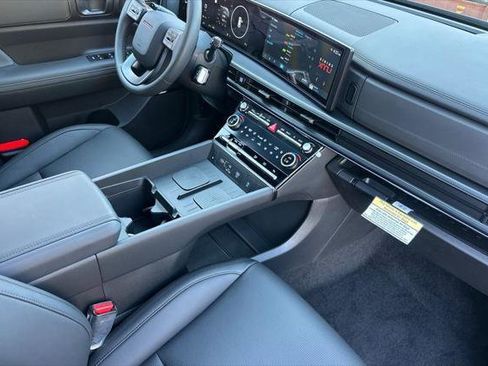 New 2025 Hyundai Santa Fe Calligraphy image 14