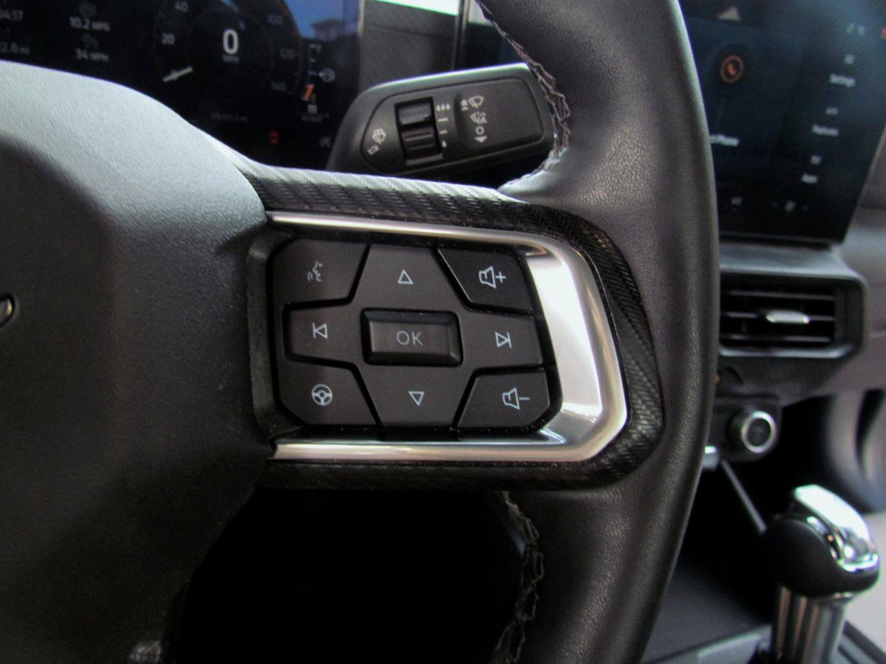Used 2024 Ford Mustang EcoBoost RWD image 25