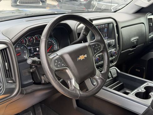 Used 2017 Chevrolet Silverado 1500 LTZ Z71 w/ LTZ Plus Package AWD/4WD image 13