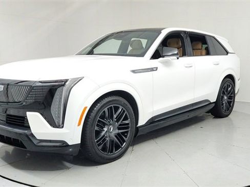 Used 2025 Cadillac Escalade IQ Sport 2 w/ LPO, ONYX Package image 1