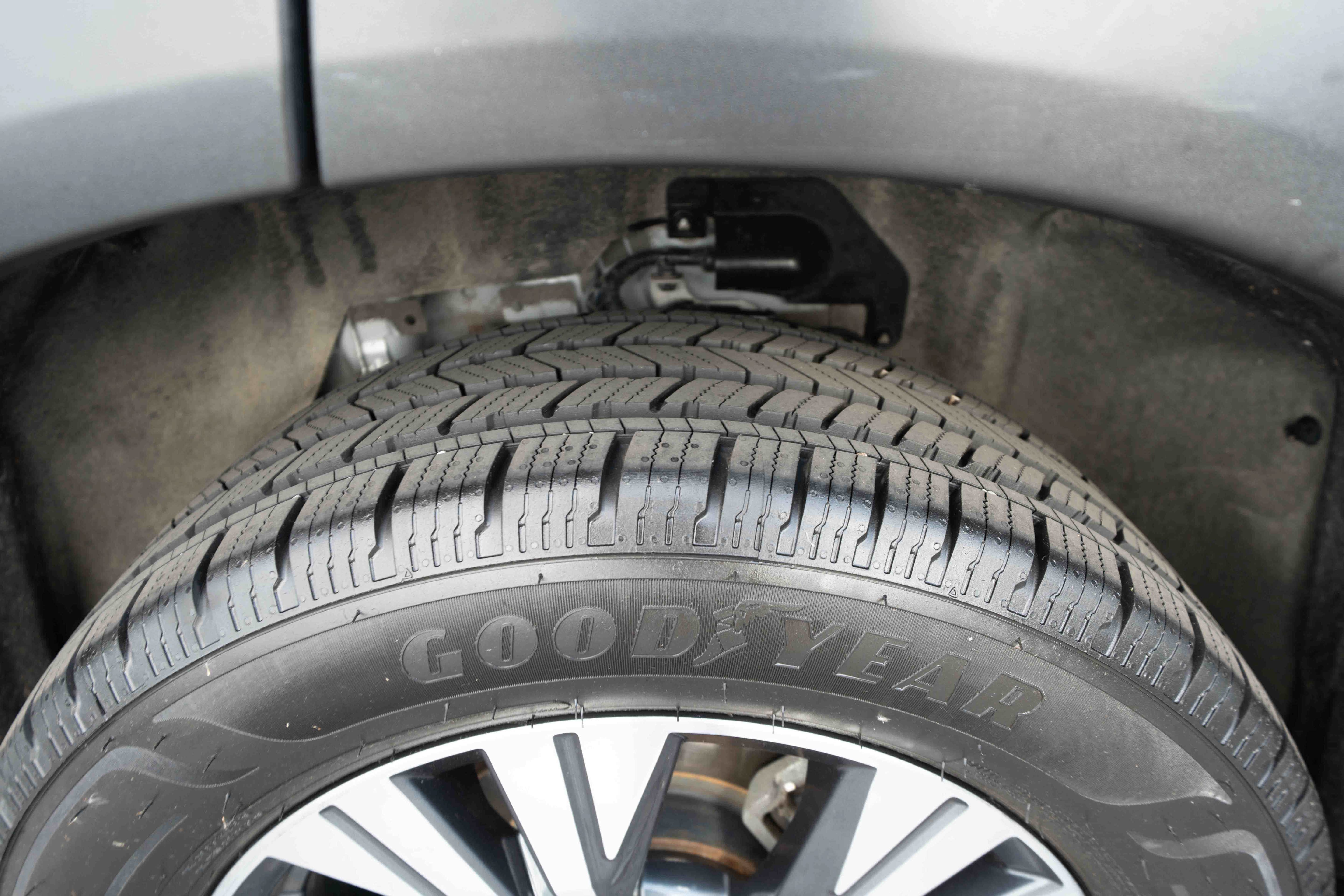 Used 2023 Nissan Rogue SV w/ SV Premium B Package AWD/4WD image 31