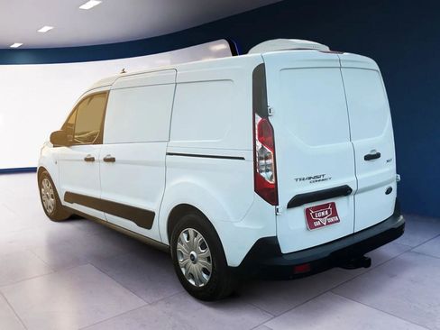 Used 2019 Ford Transit Connect XLT FWD image 3