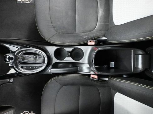Used 2016 Kia Soul + w/ Audio Package image 35