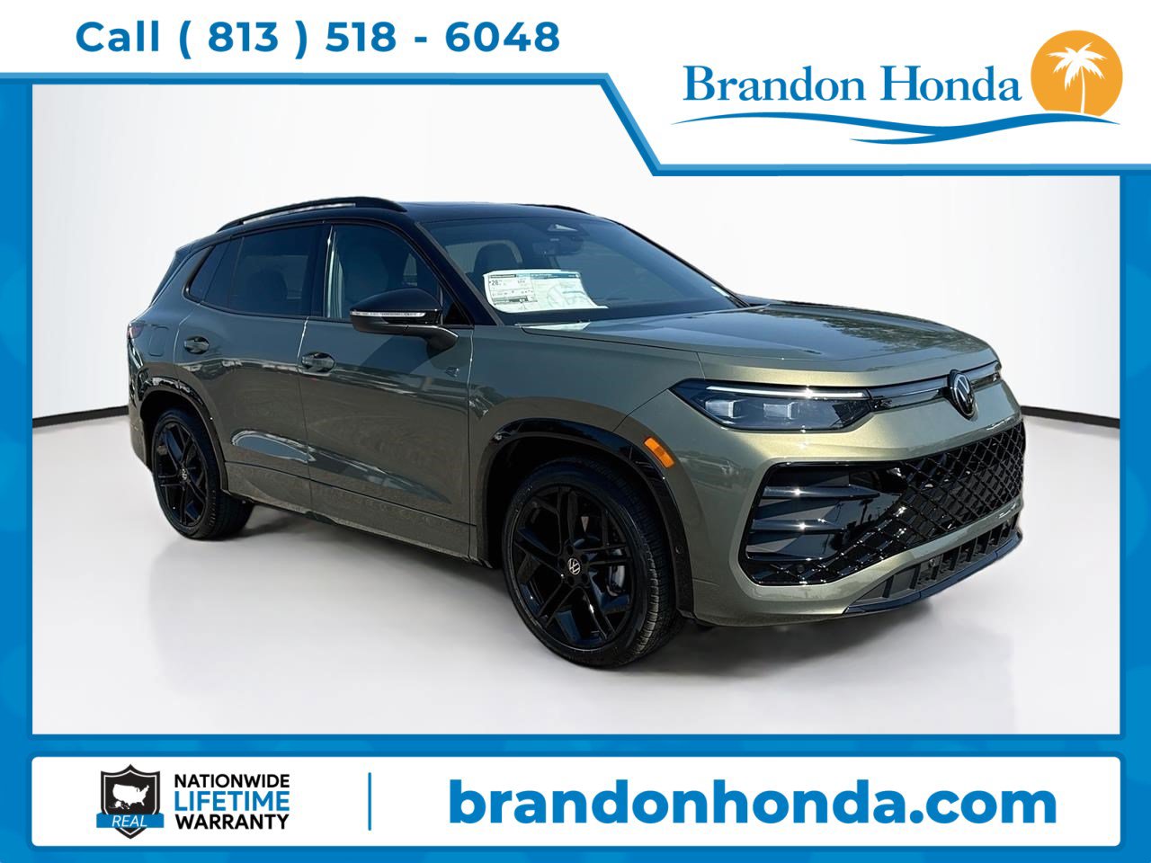 Used 2026 Volkswagen Tiguan SE R-Line FWD image 1