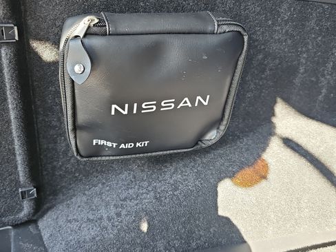 Used 2026 Nissan Rogue S FWD image 11