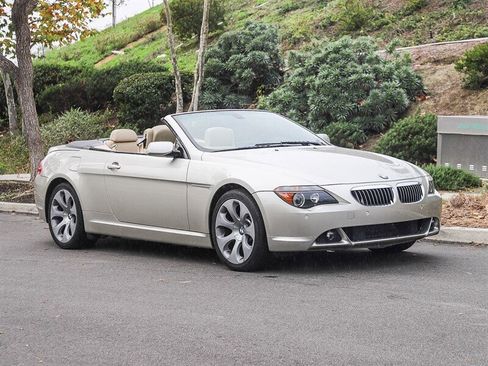 Used 2006 BMW 650i Convertible image 14
