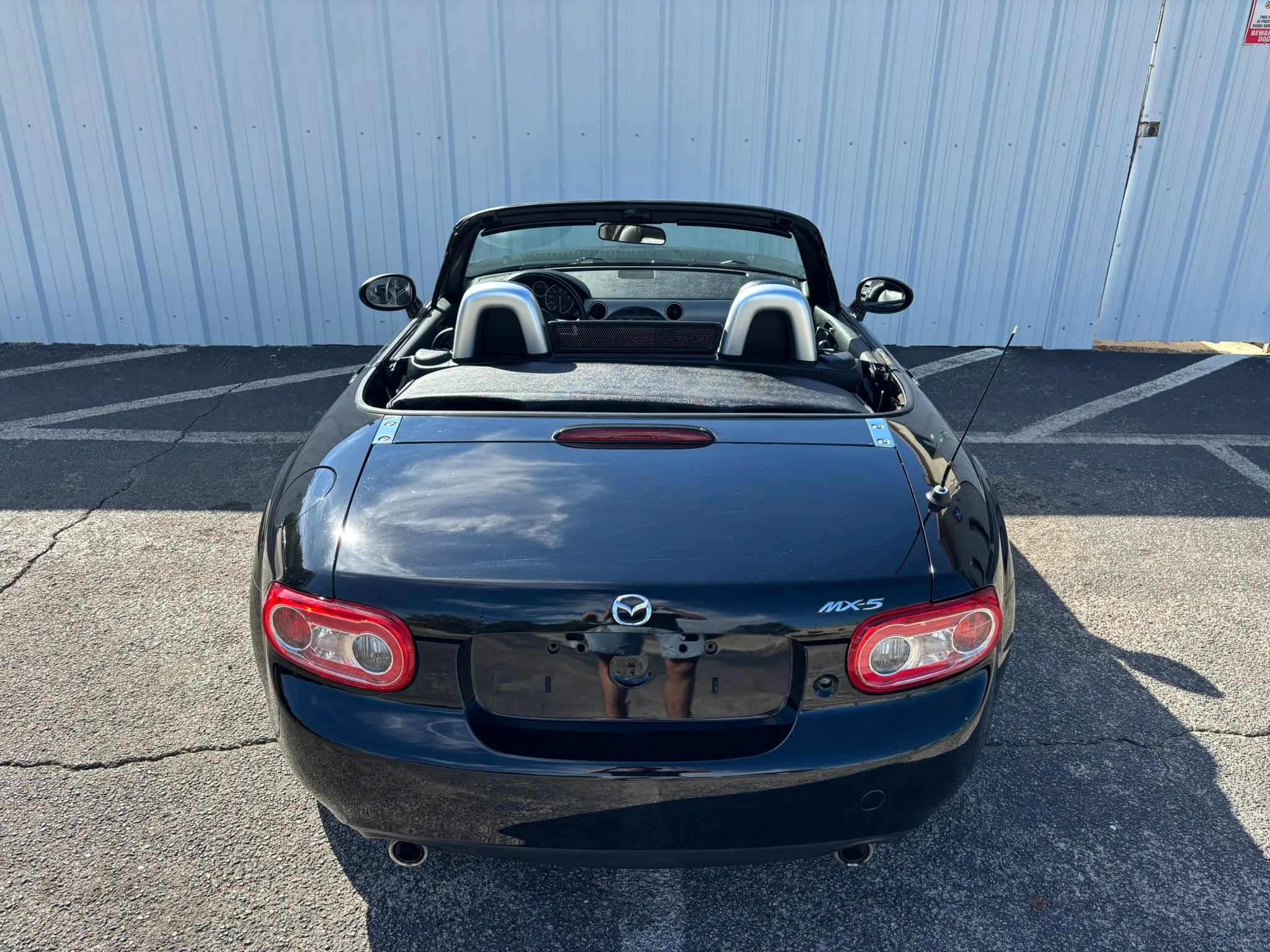 Used 2012 MAZDA MX-5 Miata Sport RWD image 5