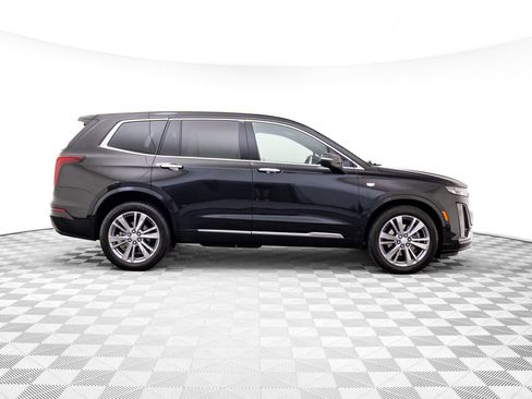 Used 2024 Cadillac XT6 Premium Luxury w/ Technology Package image 9