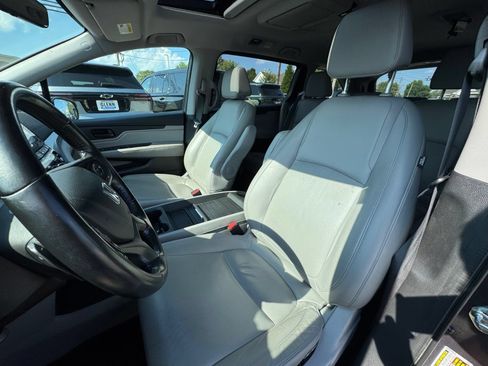 Used 2018 Honda Odyssey EX-L image 13