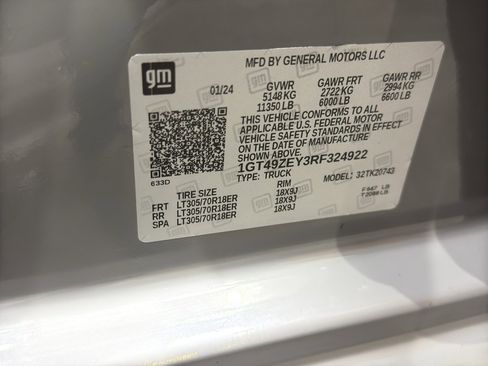 Used 2024 GMC Sierra 2500 AT4X image 50