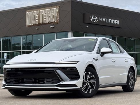 New 2026 Hyundai Sonata Blue image 1