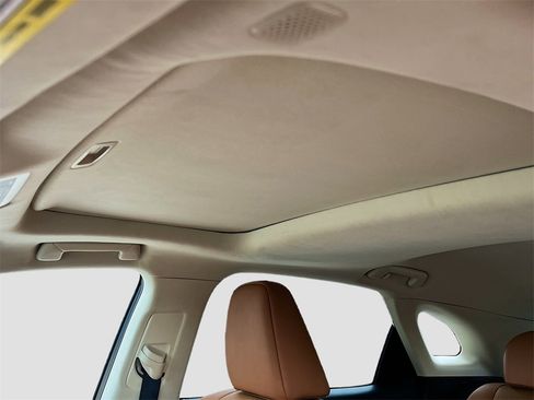 Used 2022 Lexus RX 350 FWD w/ Premium Package image 23