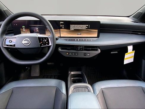 New 2026 Nissan Leaf SV+ w/ Floor Mat Package (SV+) FWD image 7