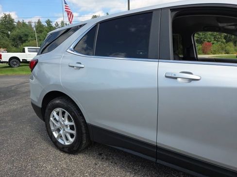Used 2022 Chevrolet Equinox LT AWD/4WD image 29