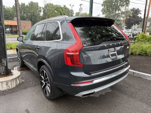 Used 2021 Volvo XC90 T8 Inscription Expression w/ Climate Package AWD/4WD image 5
