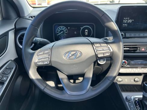 Used 2023 Hyundai Kona Limited image 16