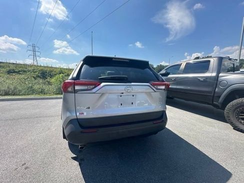 Used 2024 Toyota RAV4 LE FWD image 28