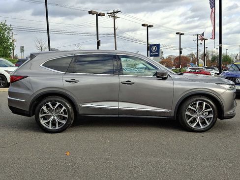 Used 2024 Acura MDX SH-AWD w/ Technology Package image 7