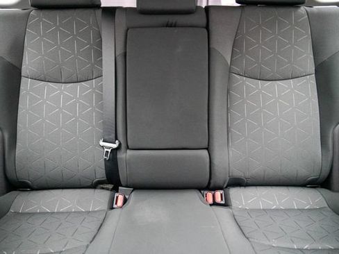 Used 2021 Toyota RAV4 XLE w/ Convenience Package AWD/4WD image 20