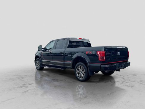 Used 2016 Ford F150 Lariat w/ Equipment Group 502A Luxury AWD/4WD image 4