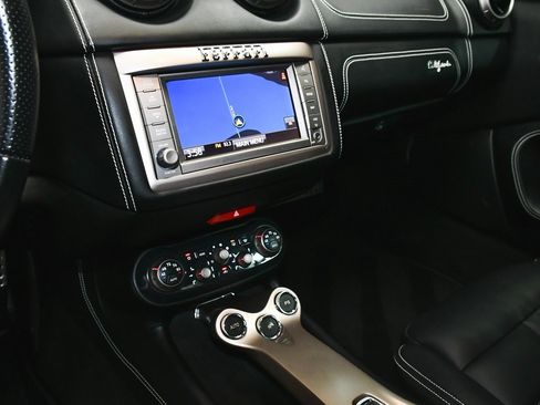 Used 2013 Ferrari California image 45