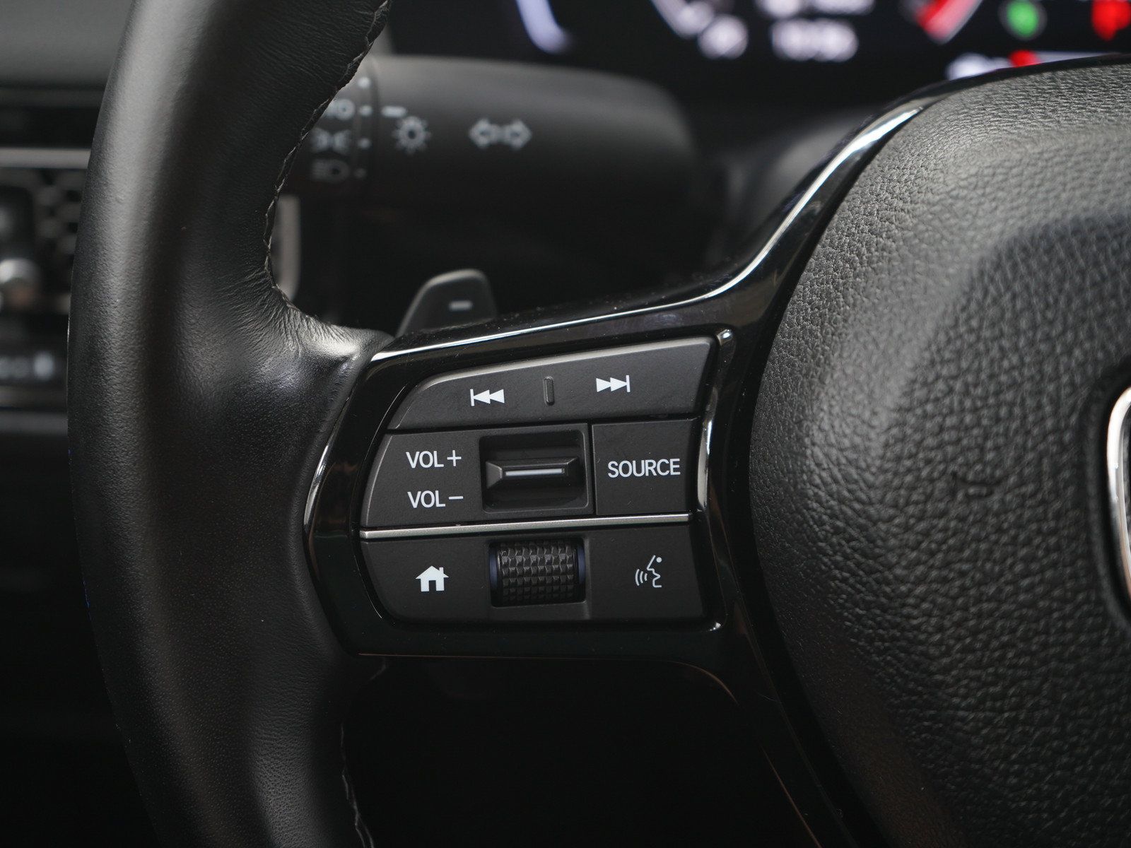 Used 2025 Honda Civic Sport image 24