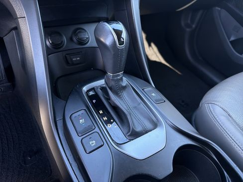 Used 2016 Hyundai Santa Fe Limited w/ Option Group 04 image 19