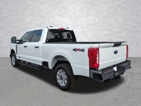 Used 2024 Ford F250 XLT image 6