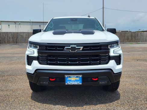 New 2026 Chevrolet Silverado 1500 LT Trail Boss w/ LPO, Dark Essentials Package AWD/4WD image 8