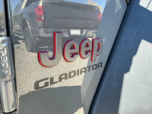 Used 2020 Jeep Gladiator Rubicon image 18
