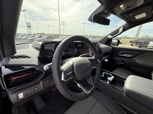 New 2026 Chevrolet Silverado EV Trail Boss image 20