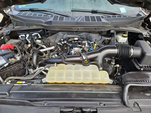Used 2021 Ford F150 XLT w/ Equipment Group 301A Mid RWD image 12