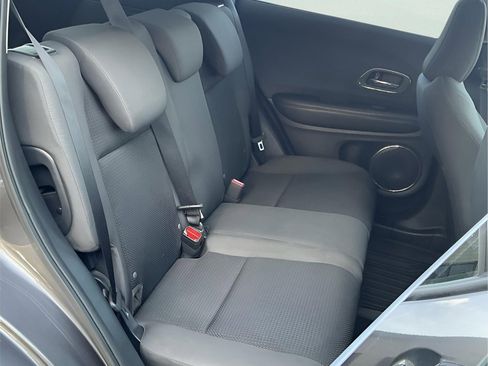 Certified 2022 Honda HR-V EX image 37