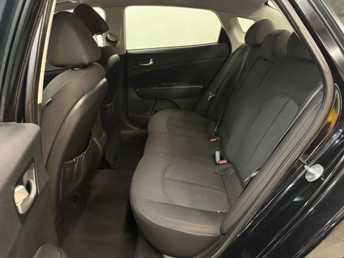 Used 2016 Kia Optima LX w/ LX Convenience Package FWD image 18