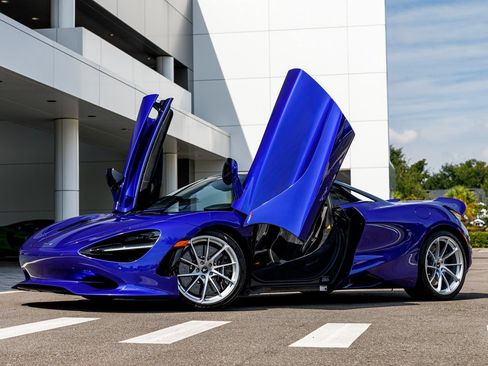 New 2026 McLaren 750S Spider RWD image 13