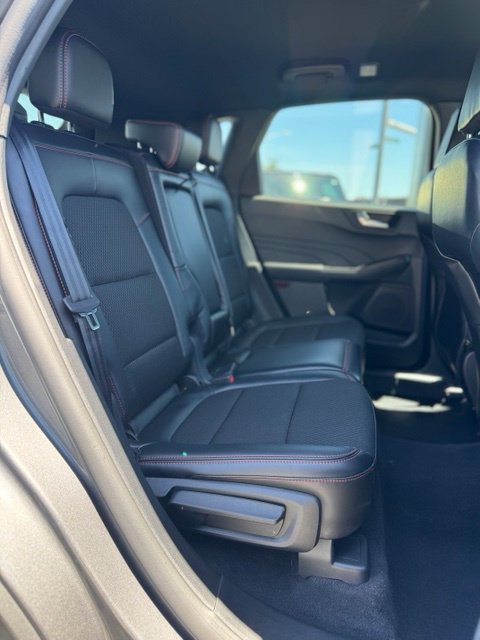 Used 2026 Ford Escape ST-Line AWD/4WD image 21