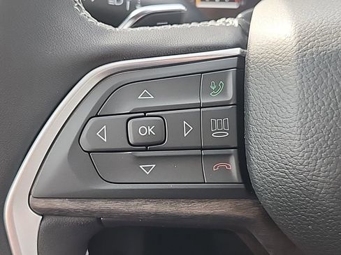 New 2025 Jeep Grand Cherokee L Limited w/ Trailer Tow Package image 29