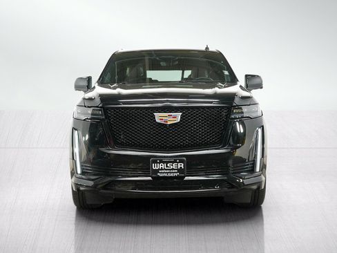 Used 2022 Cadillac Escalade Sport Platinum w/ Heavy-Duty Trailer Package AWD/4WD image 8
