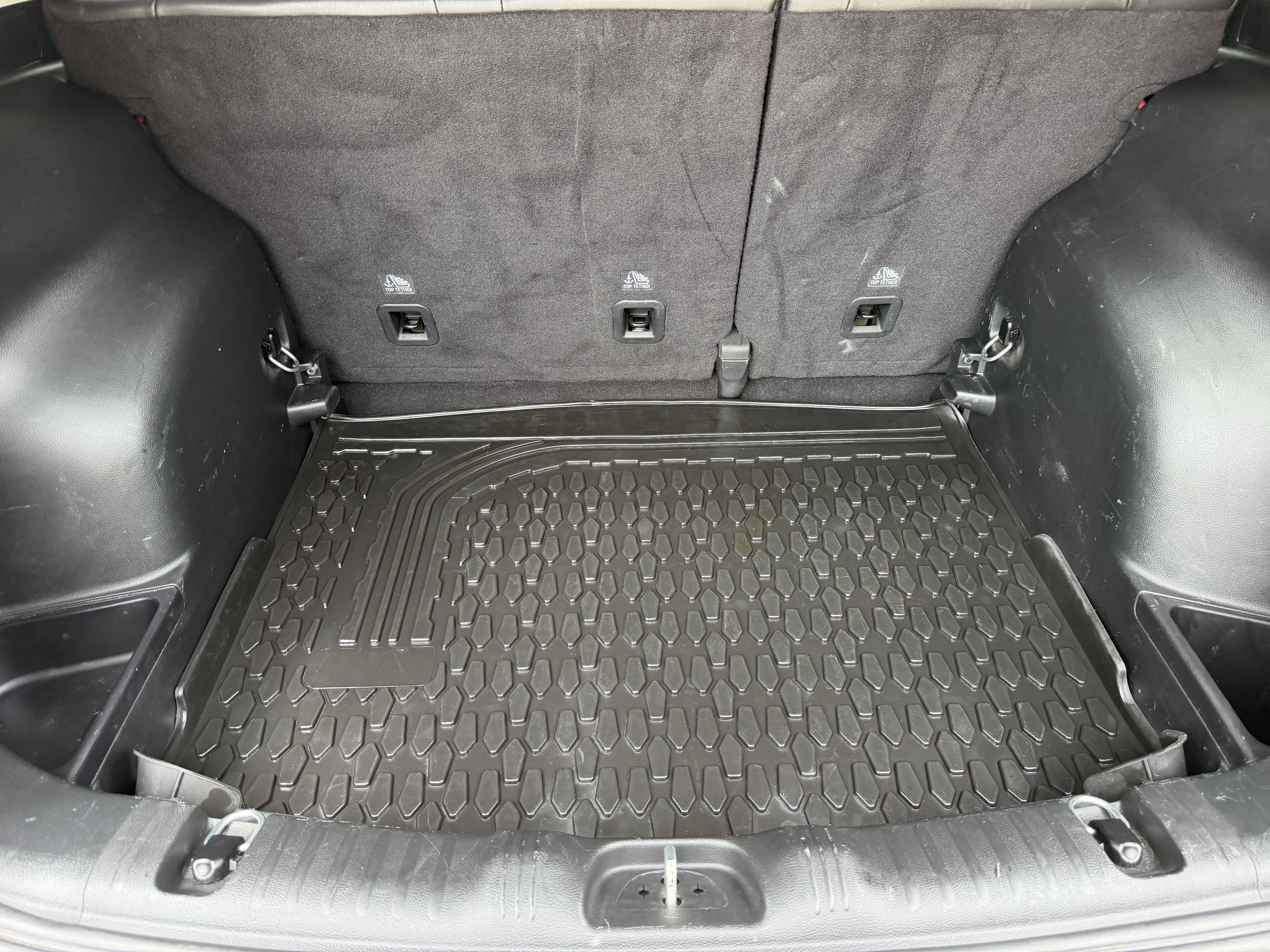 Used 2019 Jeep Compass Latitude w/ Popular Equipment Group AWD/4WD image 32