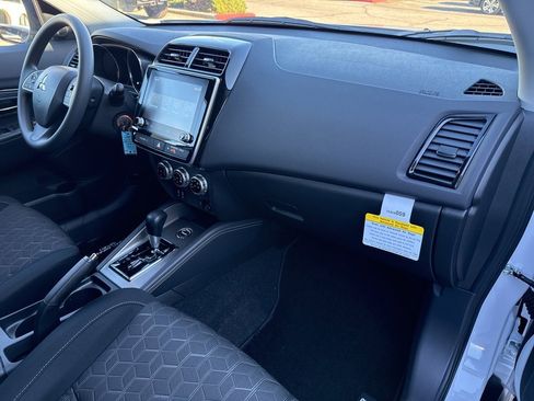 New 2026 Mitsubishi Outlander Sport ES image 21