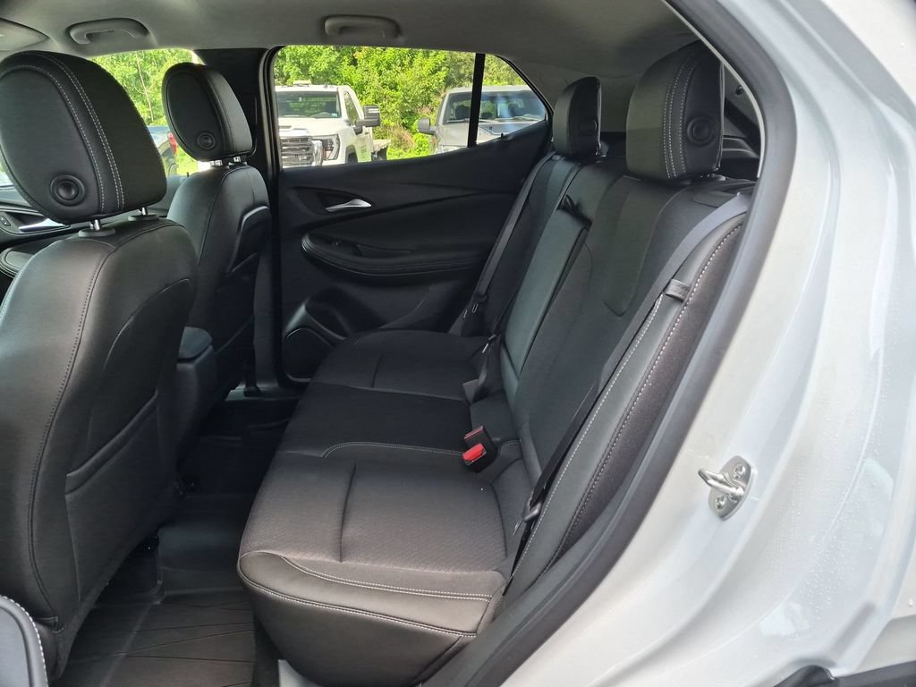 New 2026 Buick Encore GX Preferred w/ Comfort Package AWD/4WD image 30