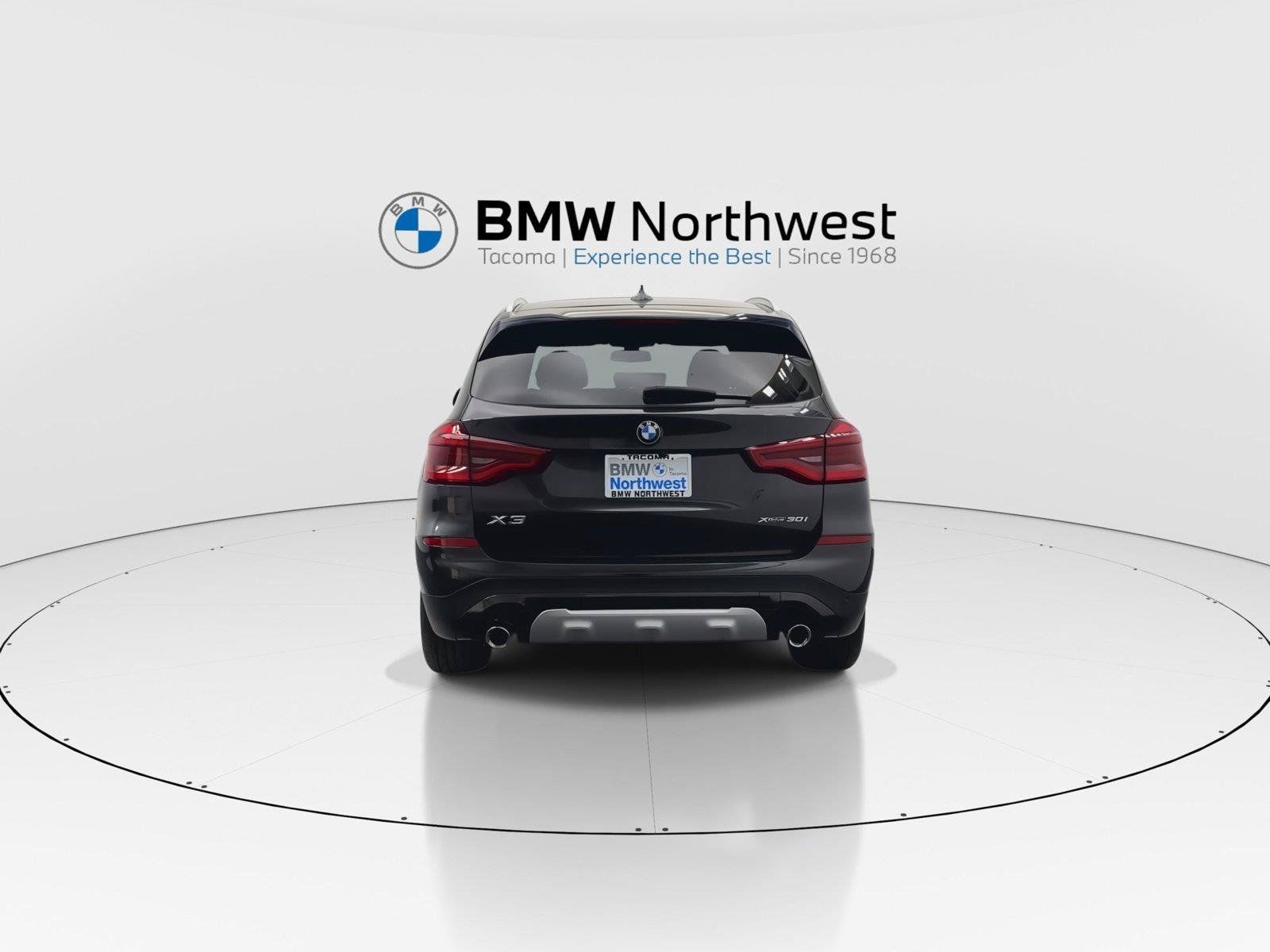 Used 2018 BMW X3 xDrive30i AWD/4WD image 2