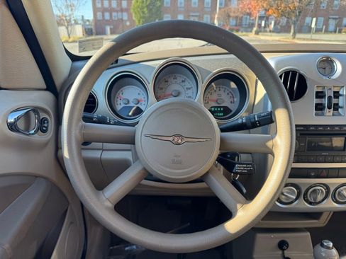 Used 2006 Chrysler PT Cruiser Touring image 22