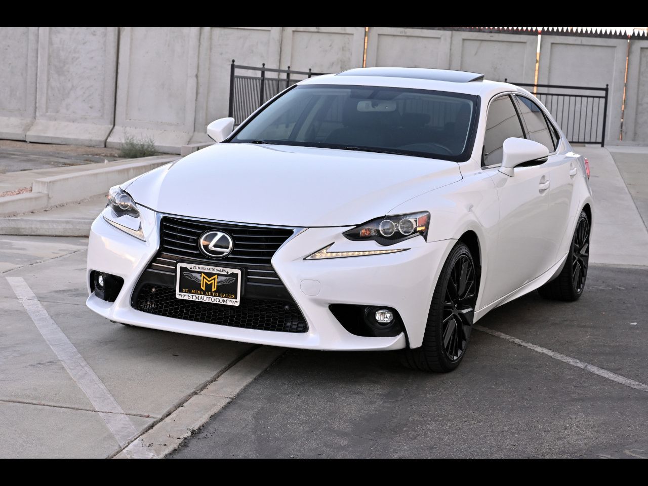Used 2015 Lexus IS 250 w/ Premium Package RWD image 1