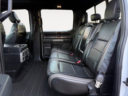 Used 2018 Ford F150 Raptor w/ Equipment Group 802A Luxury image 12