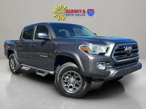 Used 2018 Toyota Tacoma SR5 image 1